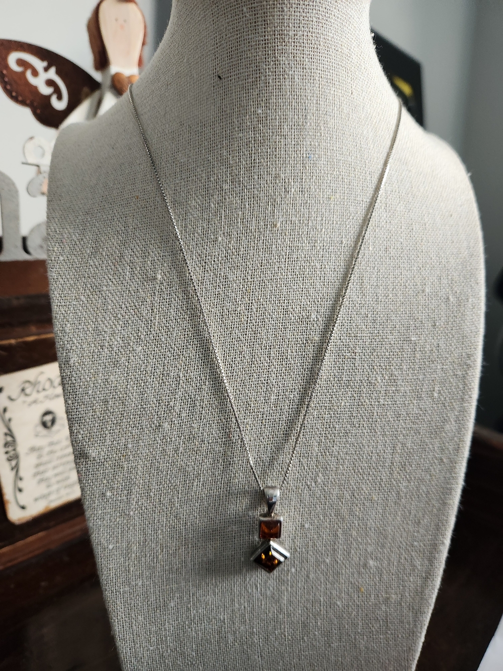 Silver Tone Pendant Necklace with Amber Stones